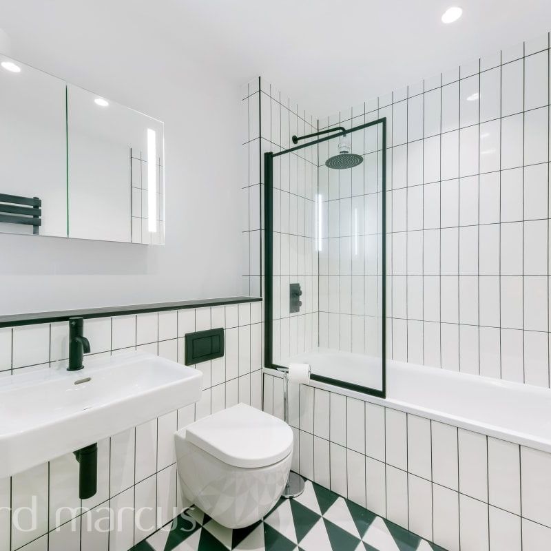 Mitcham Lane - Photo 1