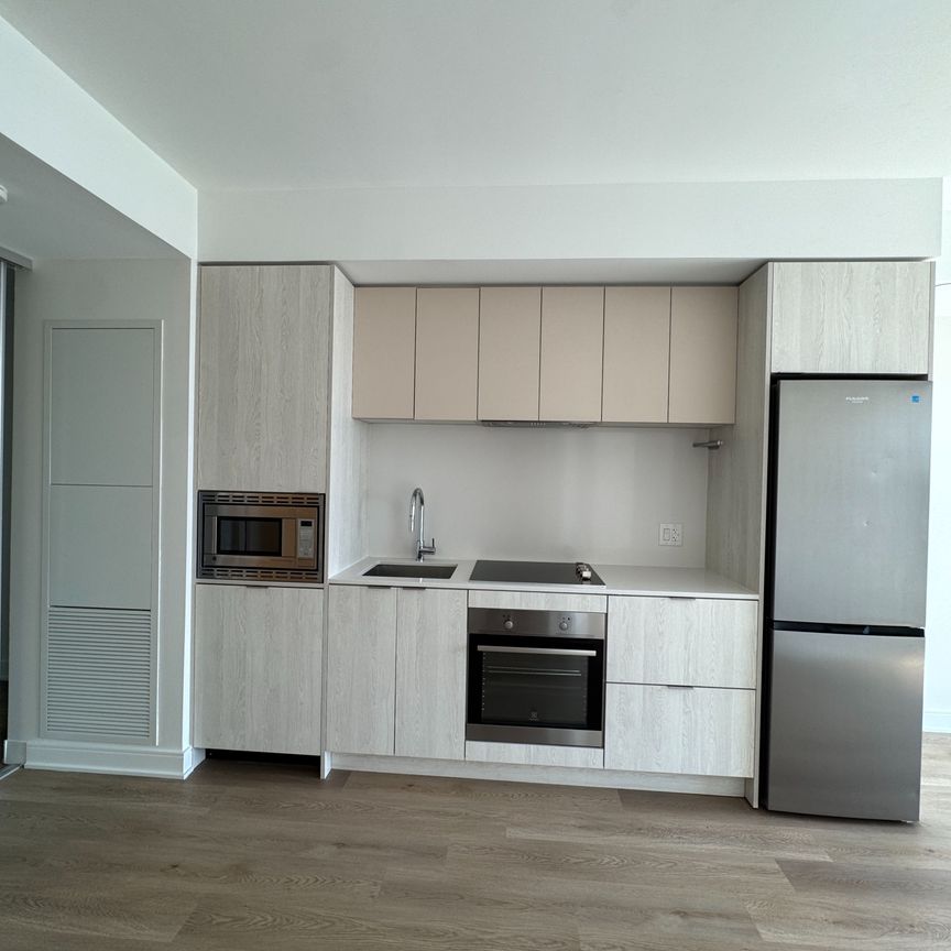 For Lease - 86 Dundas Street Unit# 1117, Mississauga, Ontario - Photo 1