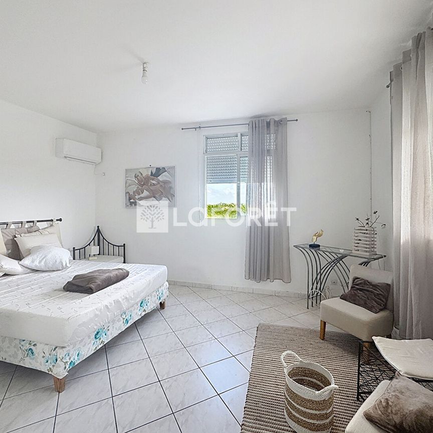 Apartment - Photo 1