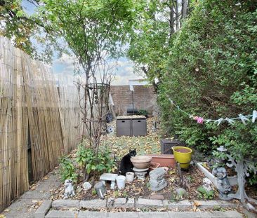 3 bedroom ground floor flat to rent - Photo 5