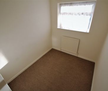 Scotswood Crescent, Leicester - Photo 4