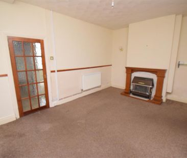 2 bedroom property to rent - Photo 1
