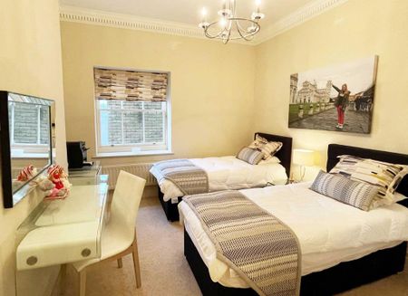 3 bedroom apartment to rent - Photo 5