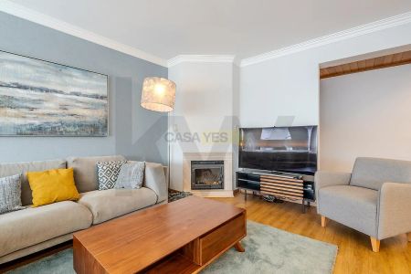 Apartment T3 in Oeiras e São Julião da Barra, Paço de Arcos e Caxias, Oeiras - Photo 4