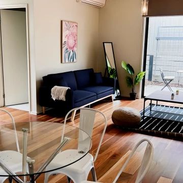 Room 3 (Private) - Photo 1