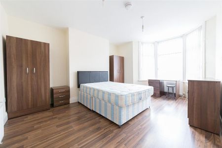 4 bedroom maisonette to rent - Photo 5