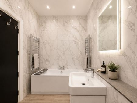 2 bedroom flat to rent - Photo 4