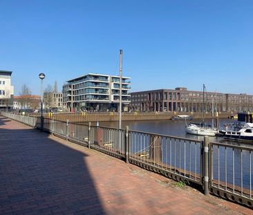 Renovierte 2-Zimmer-Wohnung direkt am Hafen - Photo 1