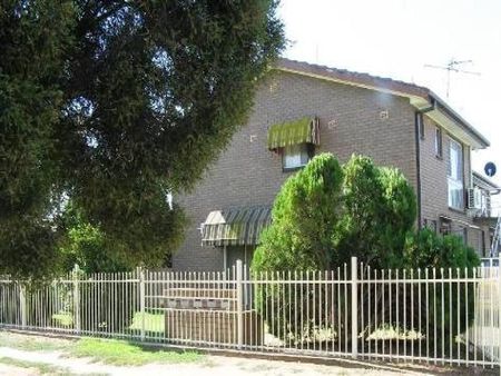 5/55 Chaston Street Wagga Wagga NSW - Photo 2