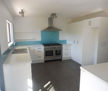 Looking for a rural lifestyle yet with all the convenience of livin... - Photo 6