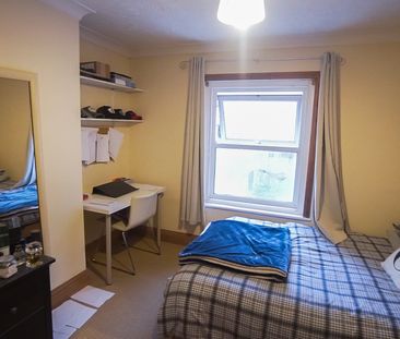 4 Bedroom House To Rent in Winton - £2,000 pcm Tenancy Info - Photo 4