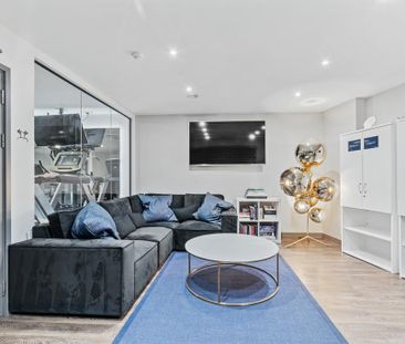 Studio to rent - Photo 2