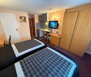 Connaught Road, Reading, RG30 - Photo 3
