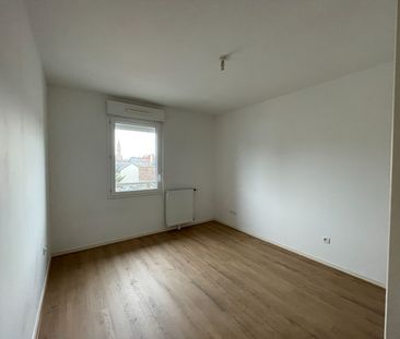 Location Appartement 3 pièces 57m² - Photo 5