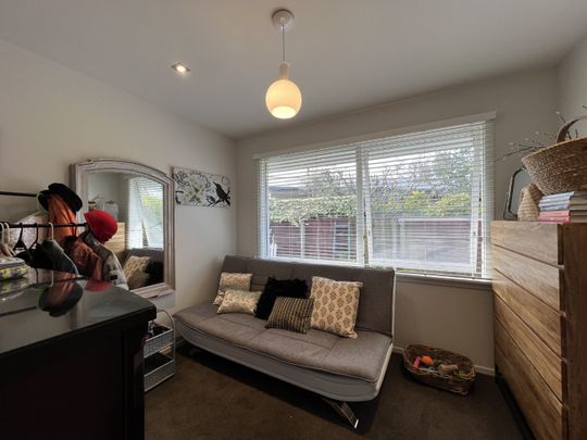 2/46 Thornycroft St, Fendalton - Photo 1