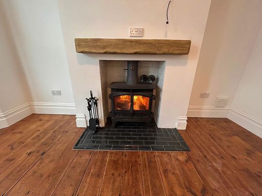 4 bedroom detached house to rent - Photo 1