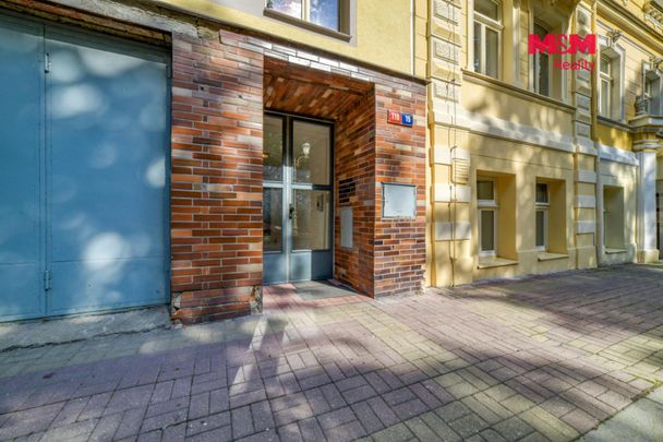 Pronájem bytu 3+kk 81 m² - Fotografie 1
