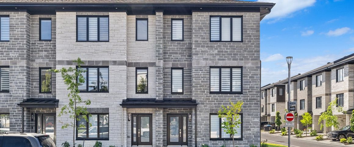 À louer / Maison à étages - Photo 1