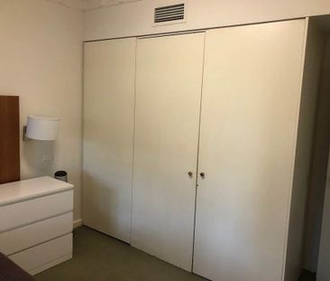 South Yarra - Photo 5