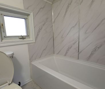 For Lease - 148 Victoria Avenue Unit# Upper level unit, Hamilton, O... - Photo 3