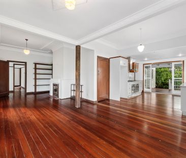 83 MacKenzie Street, Mount Lofty QLD 4350 - House For Rent | Domain - Photo 2