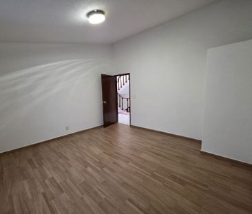 CASA EN RENTA EN METEPEC | 350 M² | JARDÍN PRIVADO | 4 RECÁMARAS - Photo 3