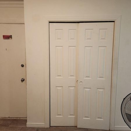 2 ET DEMI DISPONIBLE LE 1ER FÉVRIER 2026 - Photo 3