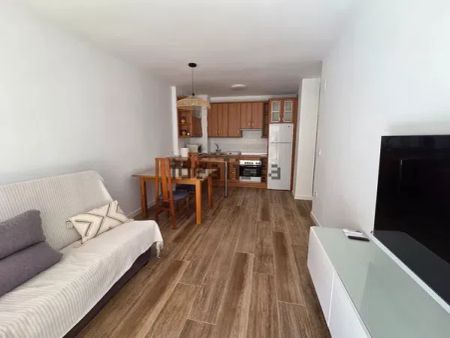 Alquiler de piso en Paseo Marítimo de Levante - Photo 5