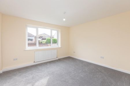 2 bedroom Bungalow To Let - Photo 4