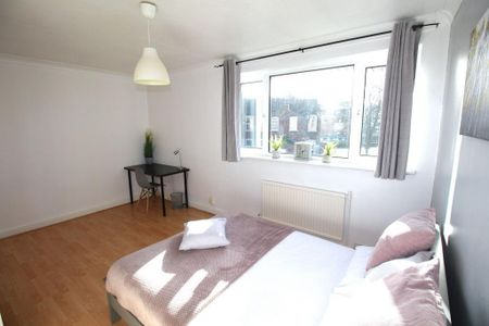 5 bedroom house share to rent - Photo 2