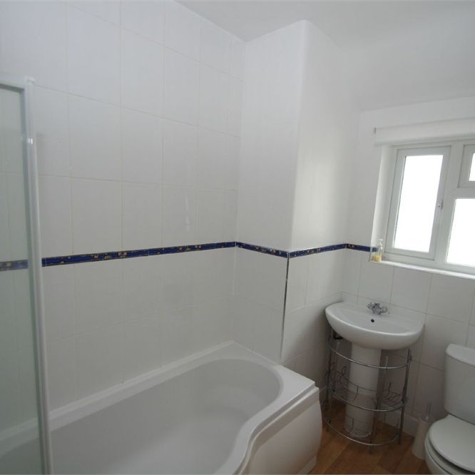 2 bedroom | Detached bungalow - Photo 1