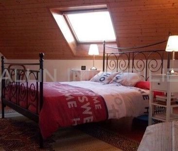 CHARMING 7½-ROOM DUPLEX - Photo 5