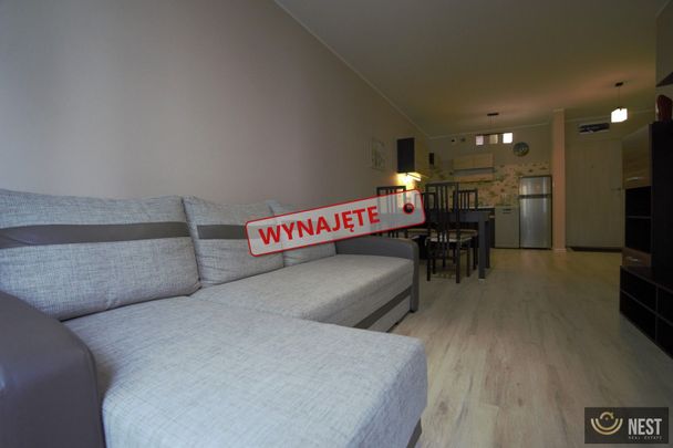 Dwupokojowe mieszkanie na zamkniętym i strzeżonym osiedlu! - Photo 1