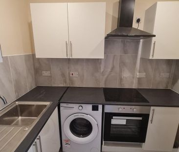 1 bedroom flat to rent - Photo 6