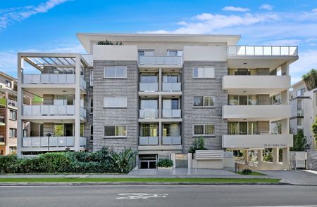 Exclusive Top-Floor Living in a Premier School Catchment - Photo 3