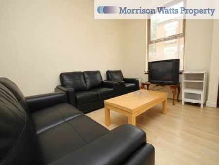 4 Bed - Welton Place, Hyde Park, Leeds - Photo 2
