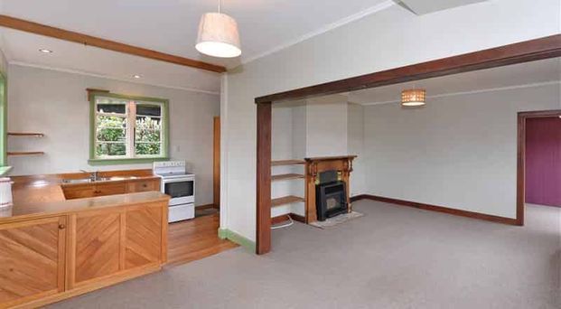 Three bedroom family home close to Nelson CBD - Photo 1