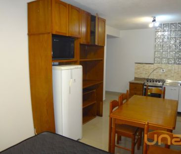 Kitnet no Sao Francisco de 33.3 m² com 1 quarto - Foto 2