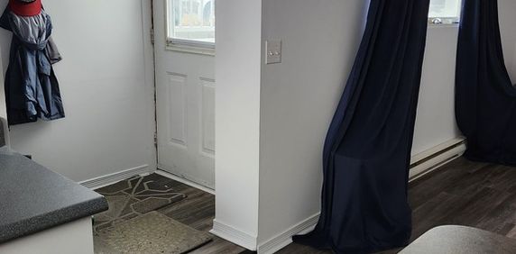 Logement Rénové à Hull – Tout Inclus - Photo 2