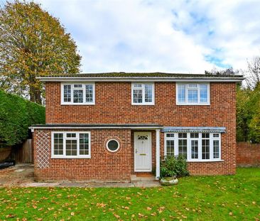 4 bedroom detached house to rent - Photo 5