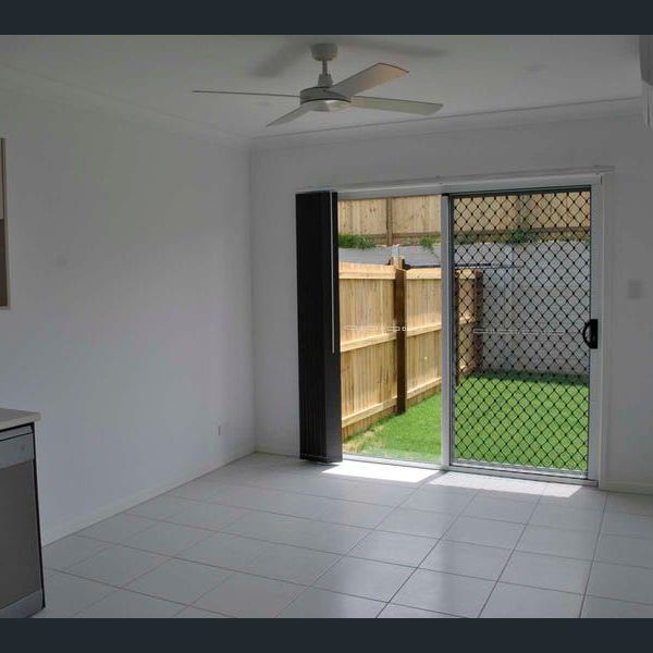 2/93 Sheaves Road, Kallangur - Photo 1