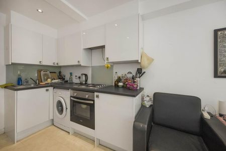 Studio to rent - Photo 5