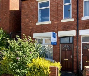 4 bedroom terraced house to rent - Photo 5