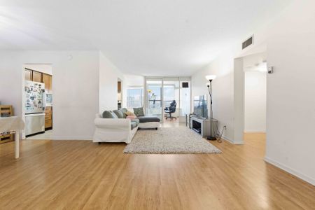 For Lease - 1500 Riverside Drive Unit# 708, Alta Vista and Area, Ontario - Photo 2