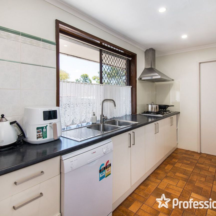 8 Greenaway Drive, Ferntree Gully VIC 3156 - Photo 1