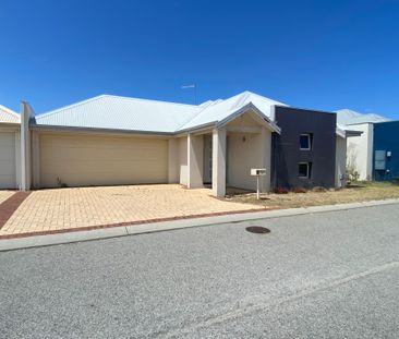 Modern Family Living in Prime Clarkson Location - Photo 2