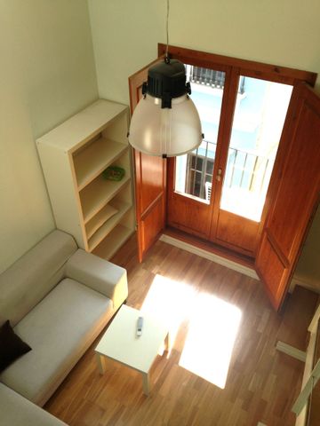 Piso de alquiler en Palomar, El Pilar - Photo 2