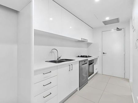 603/110 Hunter Street, Newcastle - Photo 2