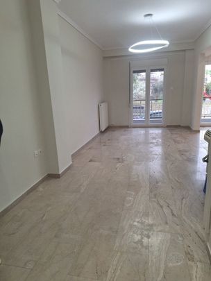 Διαμέρισμα για ενοικίαση Τριανδρία (Τριανδρία - Δόξα - Κρυονέρι) - Photo 1