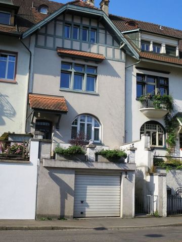 Im quirligen Grundeldingerquartier renovierte 3-Zimmer-Maisonettewohnung mit Gartensitzplatz - Photo 4